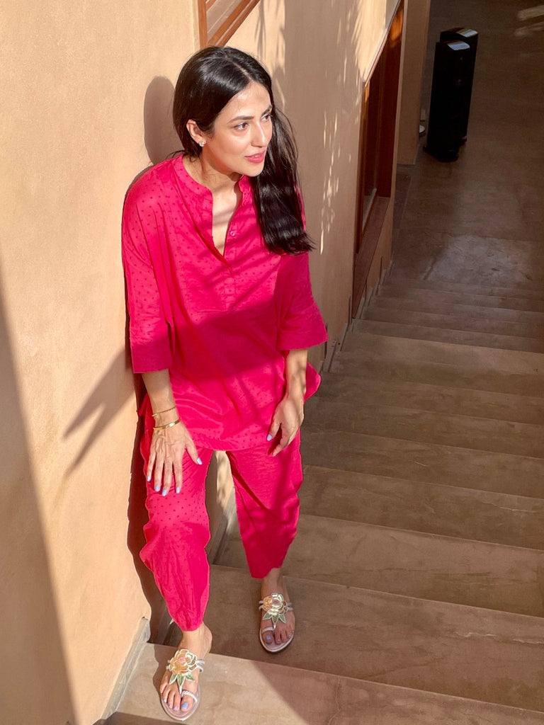 Embroidered Mukaish Kohlapuri | Jhill Mill Gulab - B - CHAPTER 13