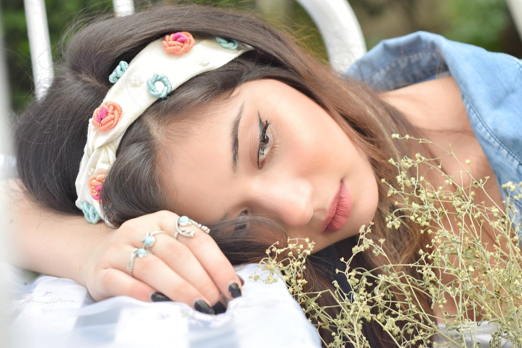 Hair Band | Buds - CHAPTER 13