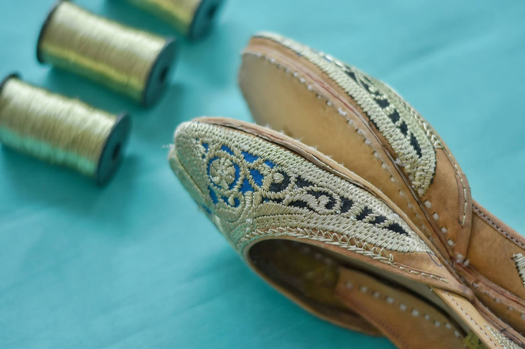 Khussa | Akbari - CHAPTER 13