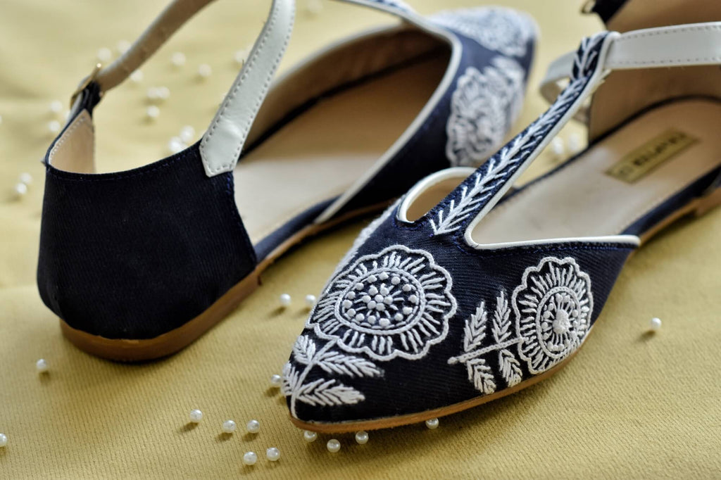 Sandals | Aster - CHAPTER 13