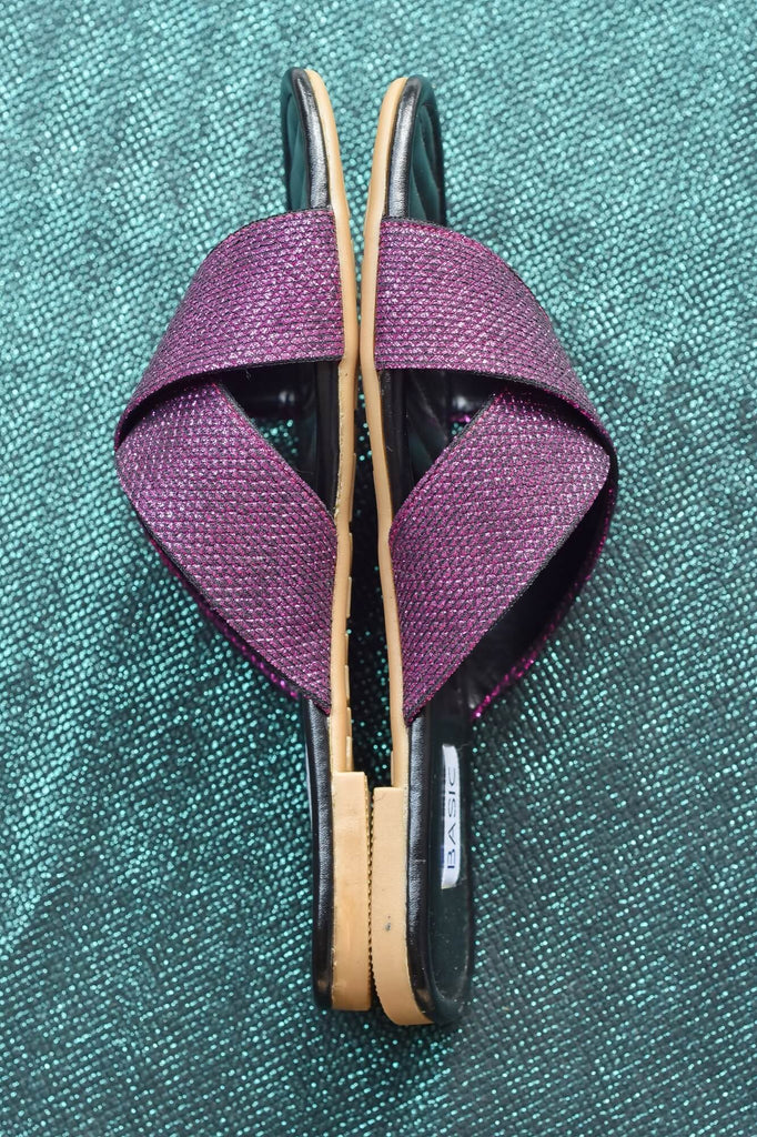 Slides | Cross Straps - CHAPTER 13