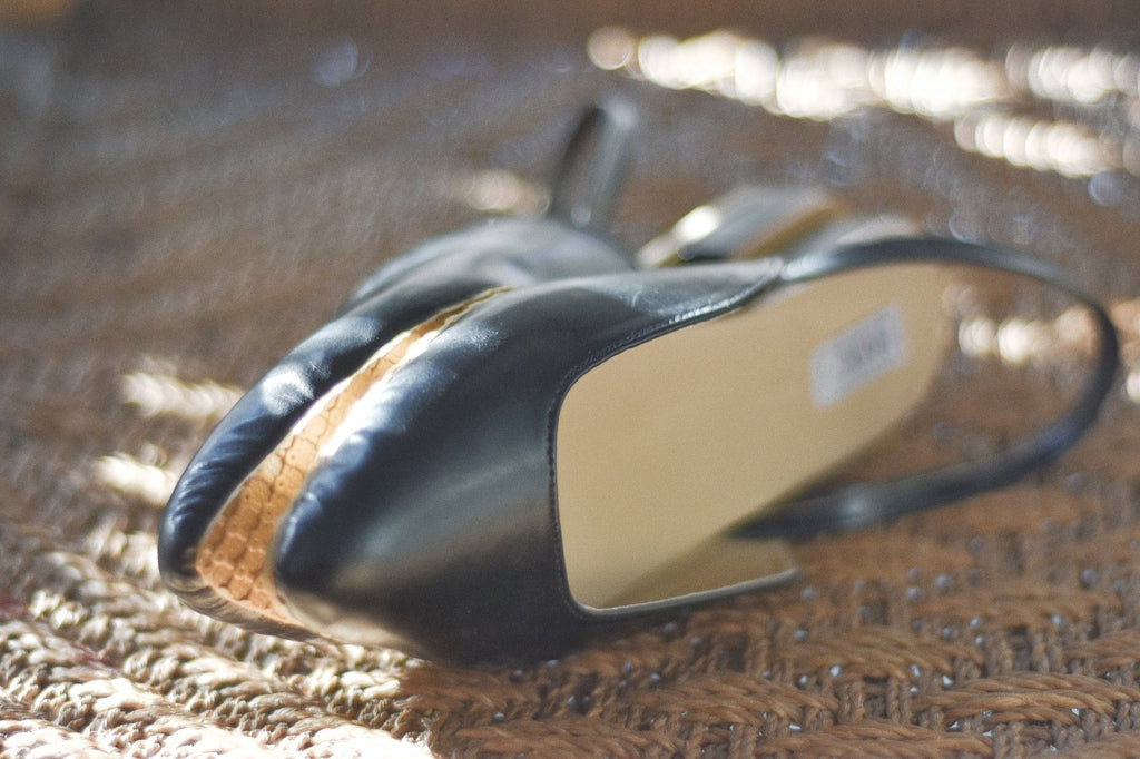 Sandals | B21 07 - CHAPTER 13